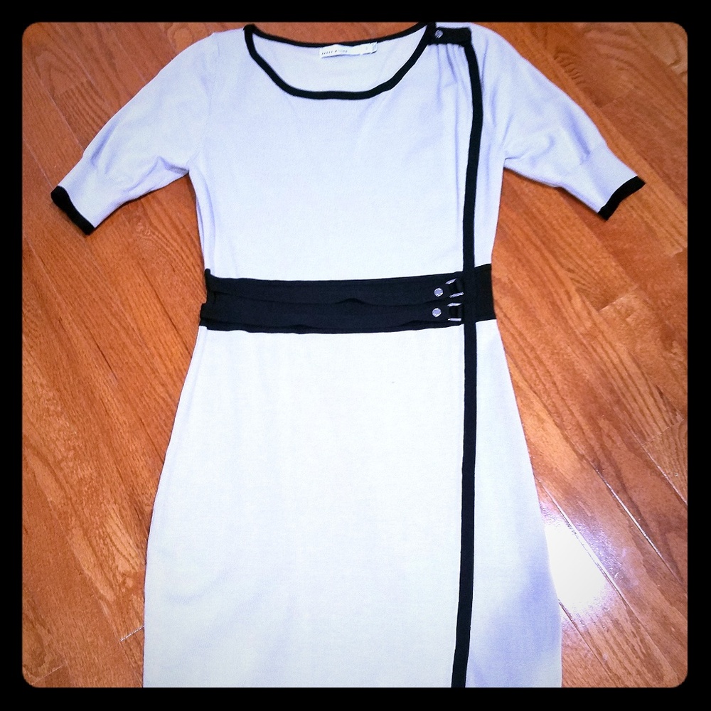 Karen Millen beige/black knit dress